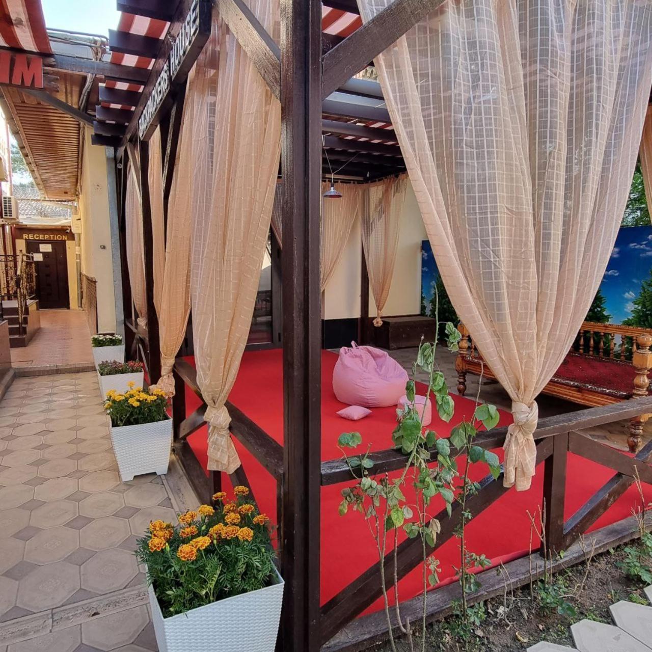 Hostel&Guest House Yousef Steel Samarkand Exterior foto